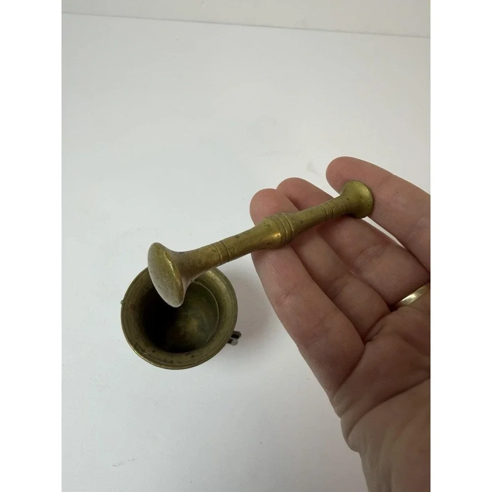 Brass Mortar & Pestle Small Handled Pharmacy Apothecary Vintage Decor‎